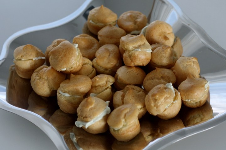 sinihomejuustotuulihatut (1024x681)