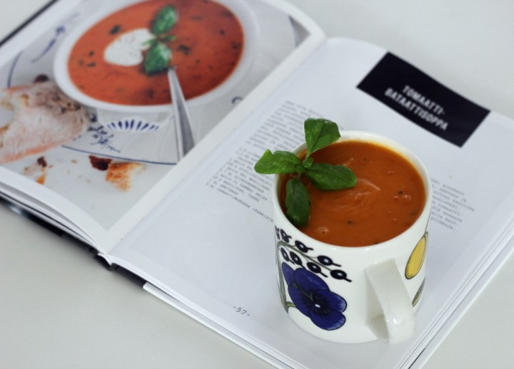 tomaatti_bataattikeitto_sopat_1 (1024x737)