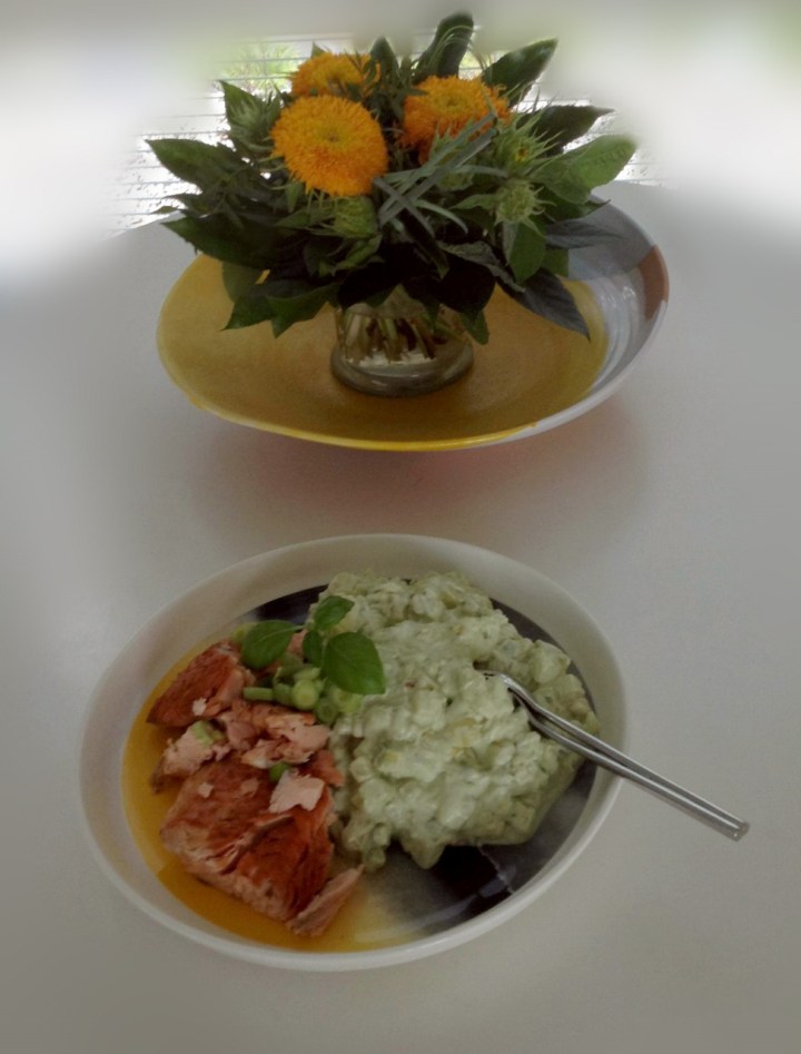 avokadoperunasalaatti1 (973x1280)